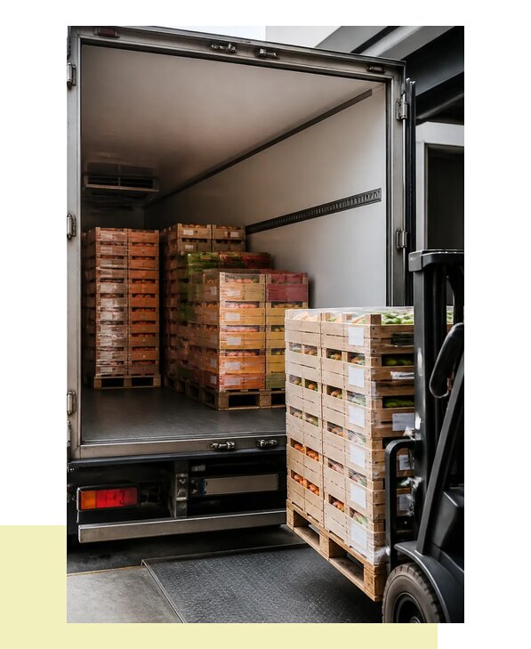 Перевозка сельхозпродукции на паллетах с доставкой в Холмск